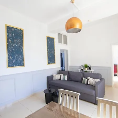 2 Spacieux - Proche Chateau Daire Chantilly